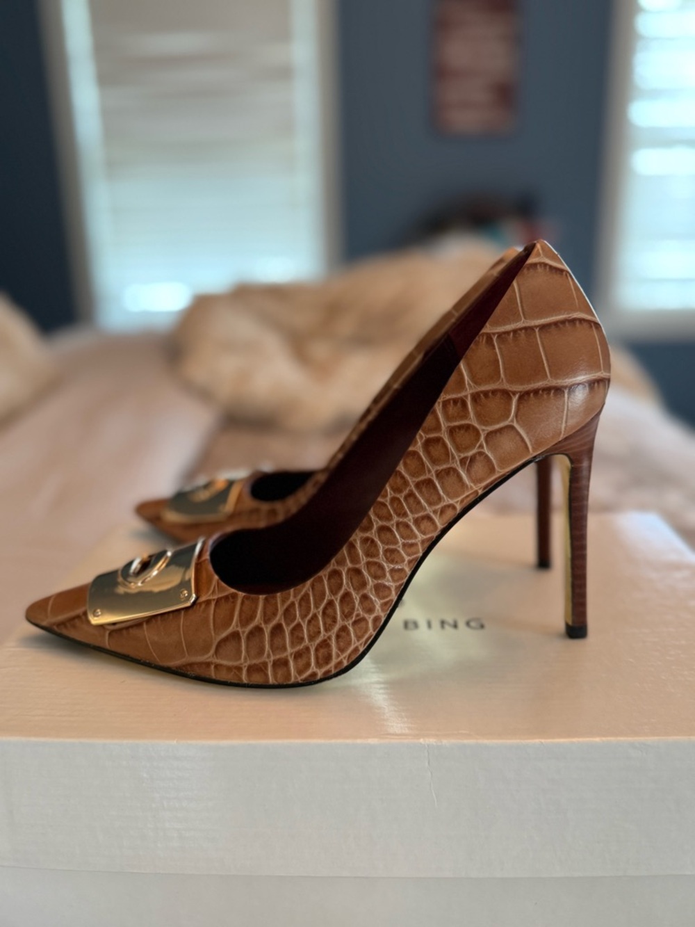 Coach Brown Croc-Embossed Pointed Toe Pumps with Gold Plate - Picture 4 of 12